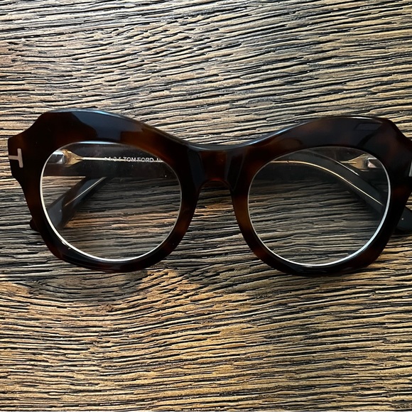 Tom Ford Eyeglasses and case. - Picture 2 of 6